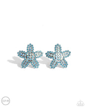 Load image into Gallery viewer, five-dollar-jewelry-starfish-serenade-blue-clip-on-paparazzi-accessories
