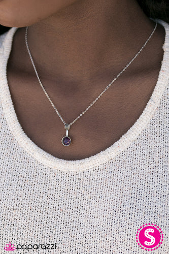 five-dollar-jewelry-spark-in-the-dark-purple-necklace-paparazzi-accessories