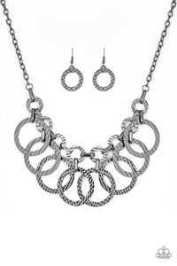 five-dollar-jewelry-jammin-jungle-black-necklace-paparazzi-accessories