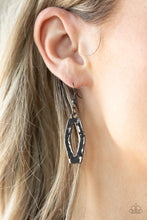 Load image into Gallery viewer, Open Door Jewelry - Break The Mold - Black Necklace - Paparazzi Accessories
