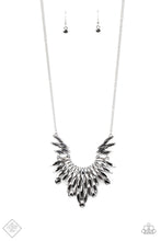 Load image into Gallery viewer, five-dollar-jewelry-leave-it-to-luxe-silver-necklace-paparazzi-accessories
