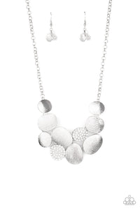 five-dollar-jewelry-a-hard-luxe-story-white-necklace-paparazzi-accessories