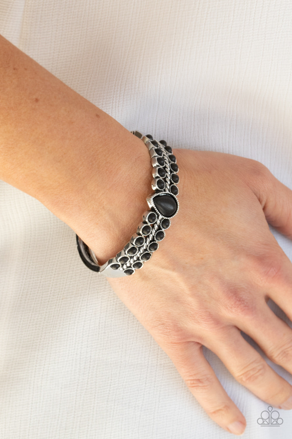 Open Door Jewelry - Nature Resort - Black Bracelet - Paparazzi Accessories