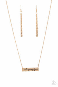 five-dollar-jewelry-living-the-mom-life-gold-necklace-paparazzi-accessories