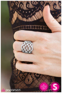 five-dollar-jewelry-on-the-airwaves-white-ring-paparazzi-accessories