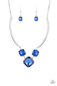 five-dollar-jewelry-divine-iridescence-blue-necklace-paparazzi-accessories