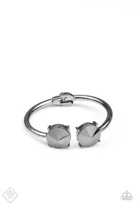 five-dollar-jewelry-spark-and-sizzle-black-bracelet-paparazzi-accessories