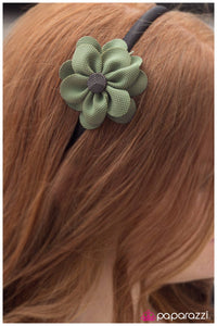 five-dollar-jewelry-humble-beginnings-green--paparazzi-accessories