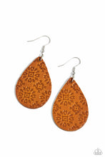 Load image into Gallery viewer, five-dollar-jewelry-stylishly-subtropical-orange-earrings-paparazzi-accessories
