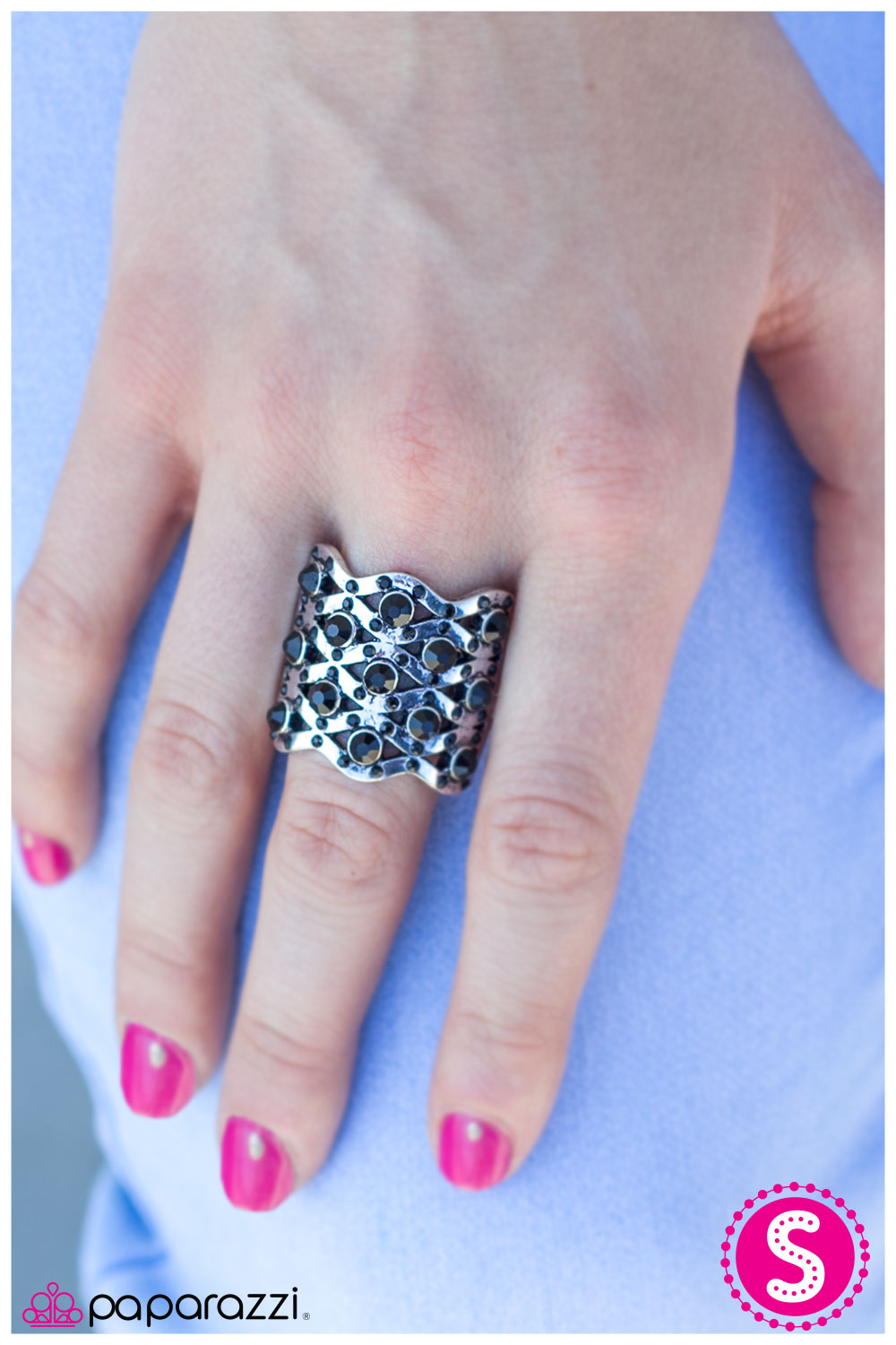 five-dollar-jewelry-an-eye-for-fashion-paparazzi-accessories