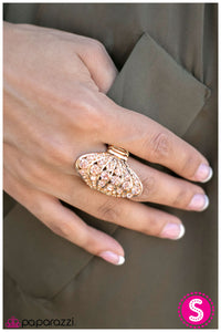 five-dollar-jewelry-breakfast-at-tiffanys-gold-ring-paparazzi-accessories