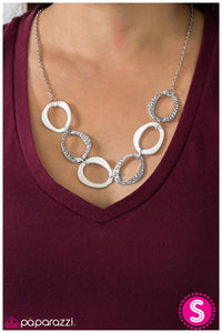 five-dollar-jewelry-bound-for-glory-white-necklace-paparazzi-accessories
