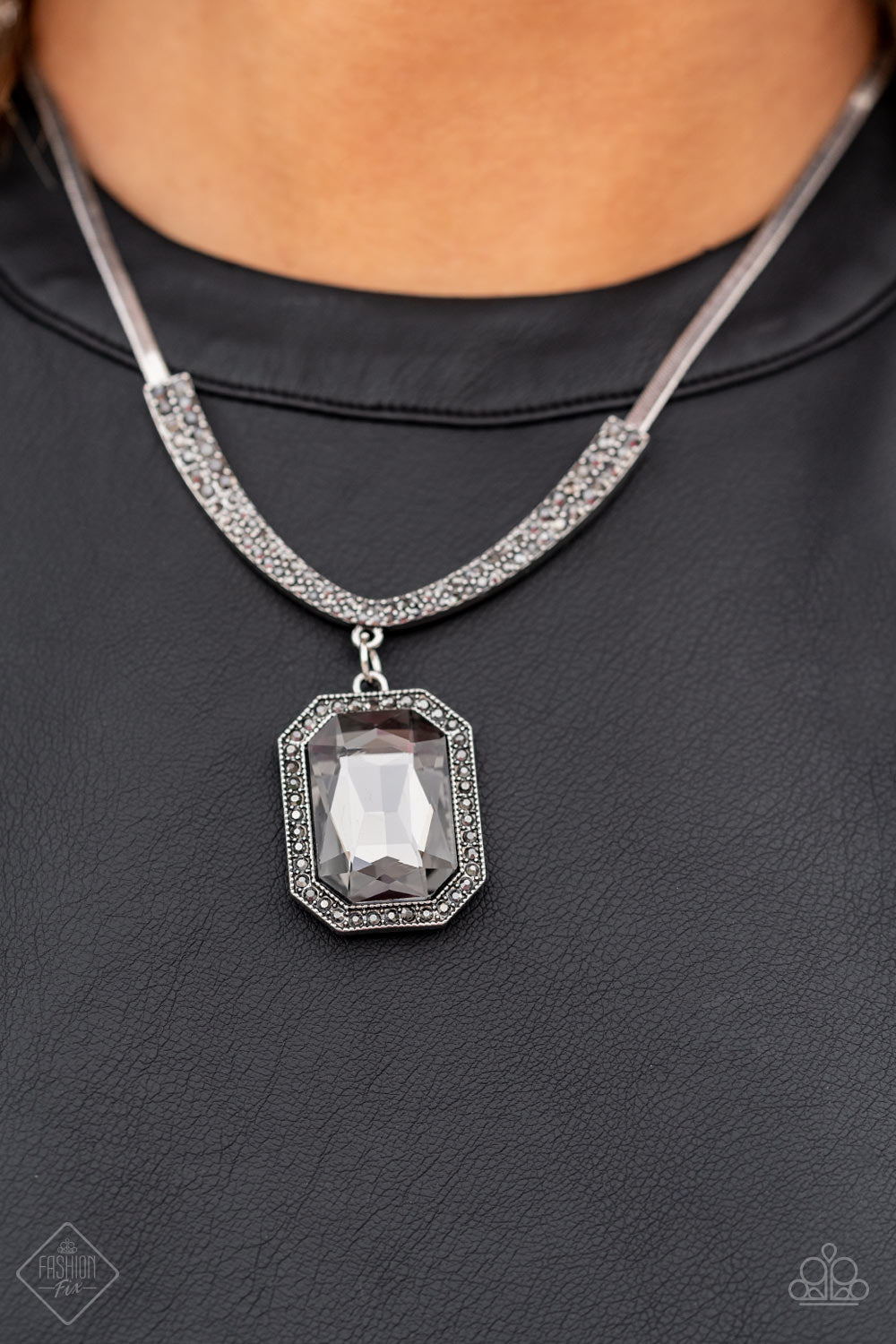 Open Door Jewelry - Fit for a DRAMA QUEEN - Silver Necklace - Paparazzi Accessories