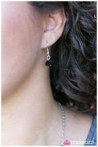 Open Door Jewelry - O Really? Necklace - Paparazzi Accessories