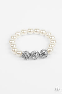 five-dollar-jewelry-breathtaking-ball-white-bracelet-paparazzi-accessories