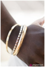 Load image into Gallery viewer, five-dollar-jewelry-bust-a-move-paparazzi-accessories
