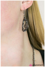 Load image into Gallery viewer, Open Door Jewelry - Take A Bow - Gunmetal Necklace - Paparazzi Accessories

