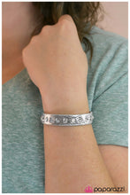 Load image into Gallery viewer, five-dollar-jewelry-no-glitz-no-glory-silver-paparazzi-accessories
