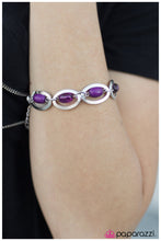 Load image into Gallery viewer, five-dollar-jewelry-sci-fi-queen-paparazzi-accessories
