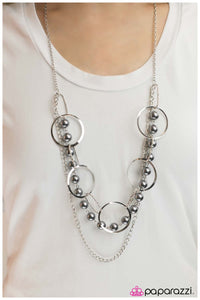 five-dollar-jewelry-parade-of-lights-silver-necklace-paparazzi-accessories