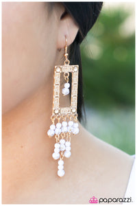 five-dollar-jewelry-aztec-attitude-white-earrings-paparazzi-accessories