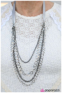 five-dollar-jewelry-no-strings-attached-silver-necklace-paparazzi-accessories