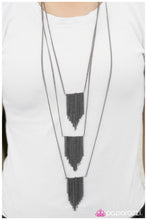 Load image into Gallery viewer, five-dollar-jewelry-everything-falls-into-place-black-necklace-paparazzi-accessories
