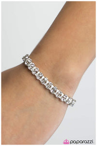 five-dollar-jewelry-sweet-tooth-paparazzi-accessories