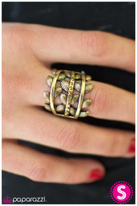 five-dollar-jewelry-the-falling-leaves-brass-paparazzi-accessories