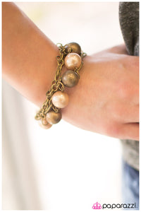five-dollar-jewelry-right-side-of-the-tracks-brass-bracelet-paparazzi-accessories