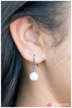 Load image into Gallery viewer, Open Door Jewelry - Casanova Necklace - Paparazzi Accessories
