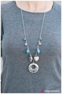 five-dollar-jewelry-home-is-where-the-heart-is-blue-necklace-paparazzi-accessories