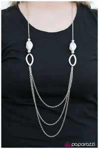 five-dollar-jewelry-my-head-is-spinning-white-necklace-paparazzi-accessories