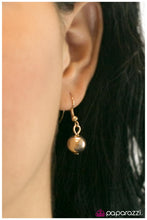 Load image into Gallery viewer, Open Door Jewelry - Daringly Debonair - Gold Necklace - Paparazzi Accessories
