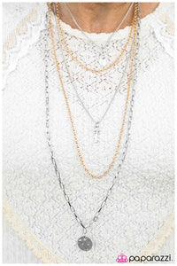 five-dollar-jewelry-right-on-key-silver-necklace-paparazzi-accessories